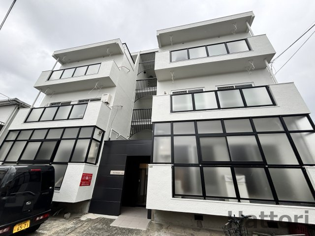 フレスマンション江坂の外観