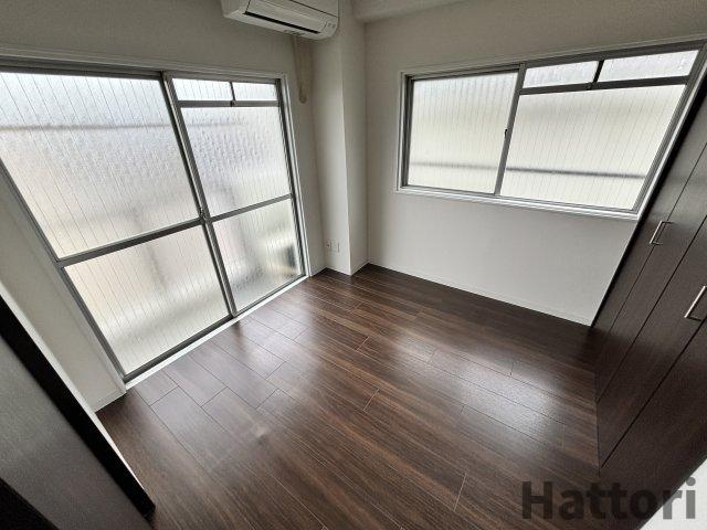 フレスマンション江坂の居間・リビング