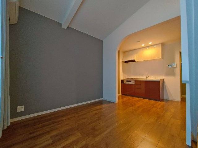 A&Gビルの居間・リビング