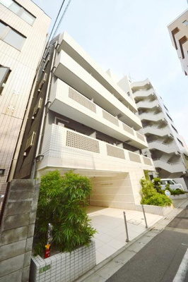 【エントランス】 | ラグジュアリーアパートメント本郷