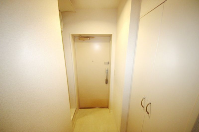 【玄関】 | ラグジュアリーアパートメント本郷