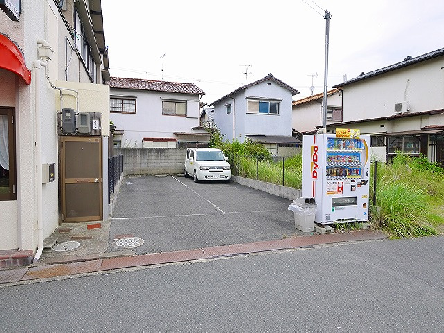 富屋モータープール北の外観