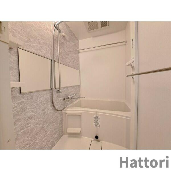 スプランディッド江坂DUEの浴室