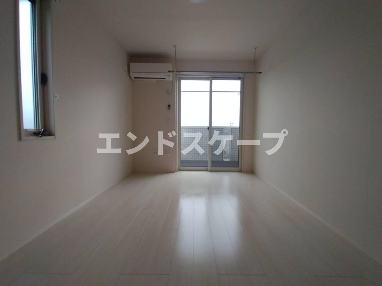 La Provenceの居間・リビング|高崎、前橋のお部屋探しはエンドスケープまで！お客様の理想お聞かせ下さい♪