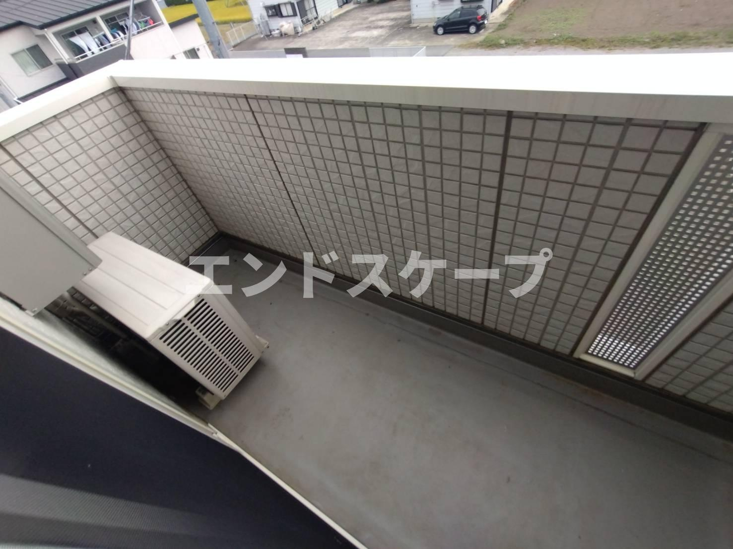 La Provenceのバルコニー|高崎、前橋のお部屋探しはエンドスケープまで！お客様の理想お聞かせ下さい♪