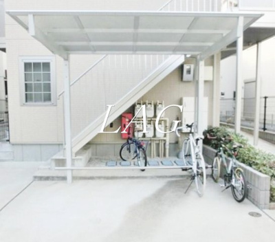 【その他共用部分】 | リーフ | 駐輪場です。