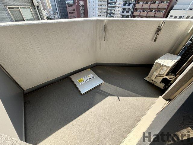 アドバンス難波ラシュレのバルコニー