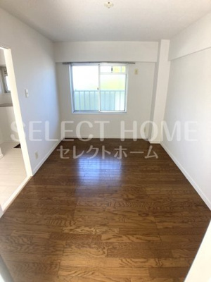 【寝室】 | ビレッジハウス幸田３号棟 | 落ち着いた色調の寝室です