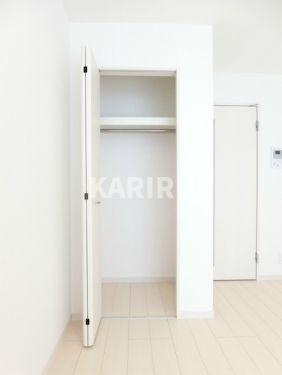 リブリ・おおさか鴫野の収納