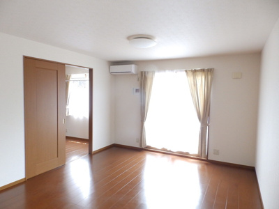 【居間・リビング】 | 清水川ハウスA棟