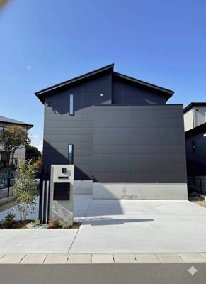 【前面道路含む現地写真】 | ガーデンヒルズ内野5 | 現地航空写真　2025年9月撮影