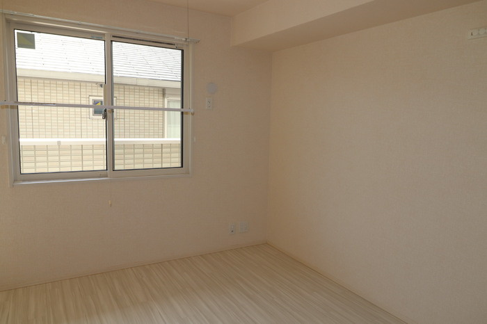 ポルトメルベーユAの洋室