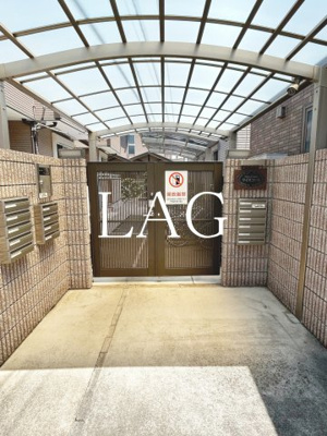 【エントランス】 | ワイズコート | エントランスです。