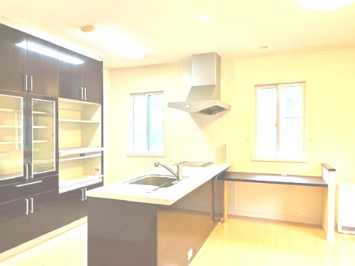 大飯郡高浜町立石中古戸建のキッチン