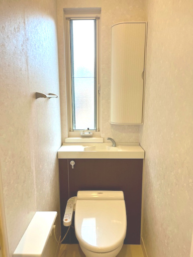 大飯郡高浜町立石中古戸建のトイレ