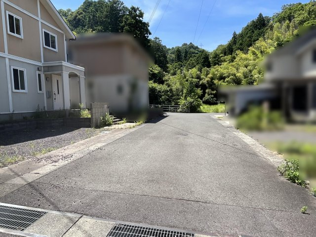 大飯郡高浜町立石中古戸建の前面道路含む現地写真