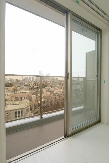 ＰＲＥＭＩＵＭ　ＣＵＢＥ　代々木上原のバルコニー