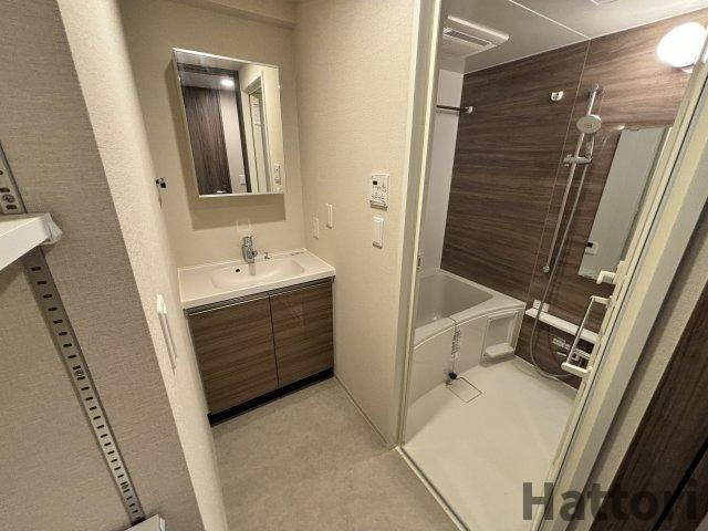 リビオメゾン新大阪の独立洗面台