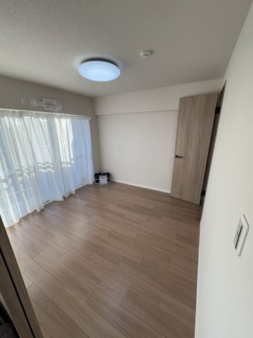 【洋室】ニュー西船橋マンション 