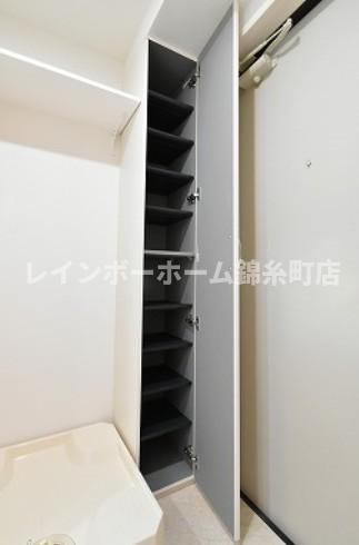 グランクオール青砥の玄関