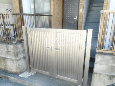 【エントランス】 | ローズハイツ | エントランスです。