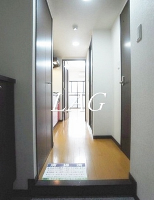 【玄関】 | ヴィータローザ新江古田 | 玄関です。