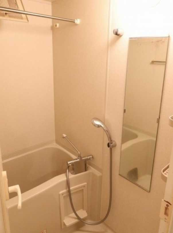 HF駒沢公園レジデンスTOWER　駅近　礼金０　オール電化の浴室