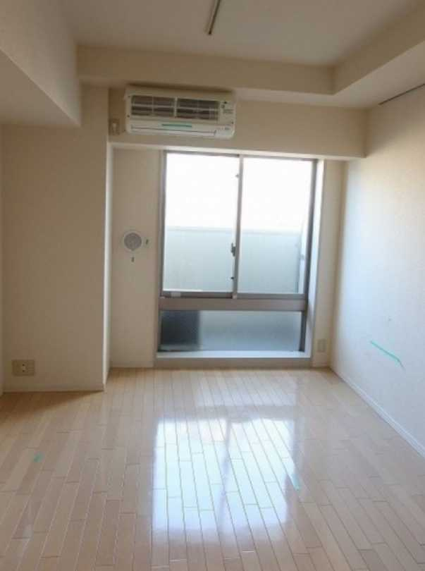 HF駒沢公園レジデンスTOWER　駅近　礼金０　オール電化の居間・リビング