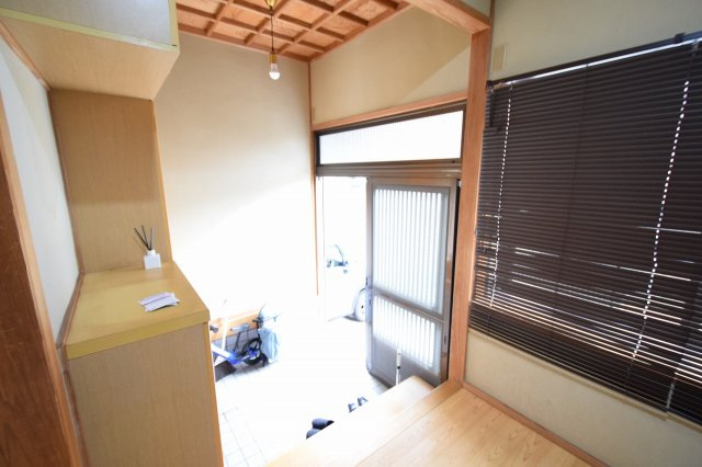 浅生３丁目戸建ての玄関