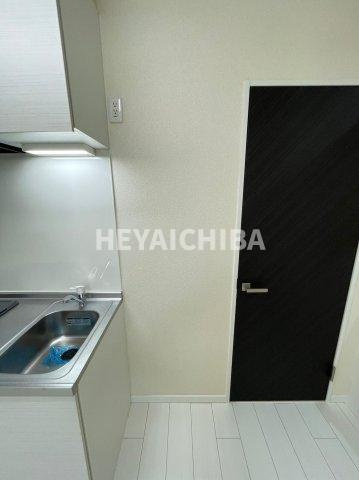 KIフラット３のキッチン|冷蔵庫置場