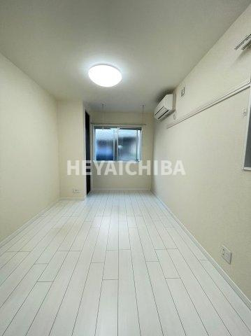 KIフラット３の寝室