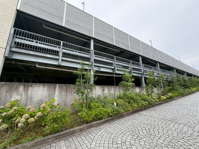 トヨタミッドヒルズ毘森公園の駐車場