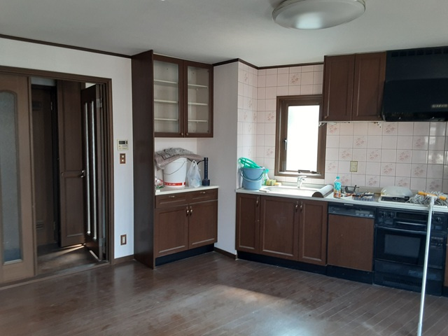 美女木1丁目住居付店舗のキッチン