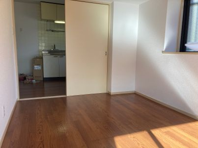 【バルコニー】