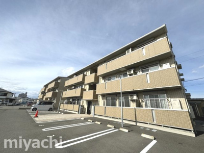 【外観】 | ロイヤルハイム