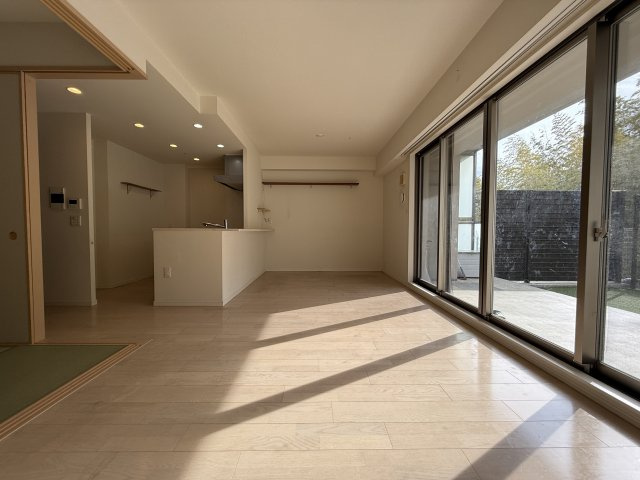 ウェリス豊中桃山台の居間・リビング