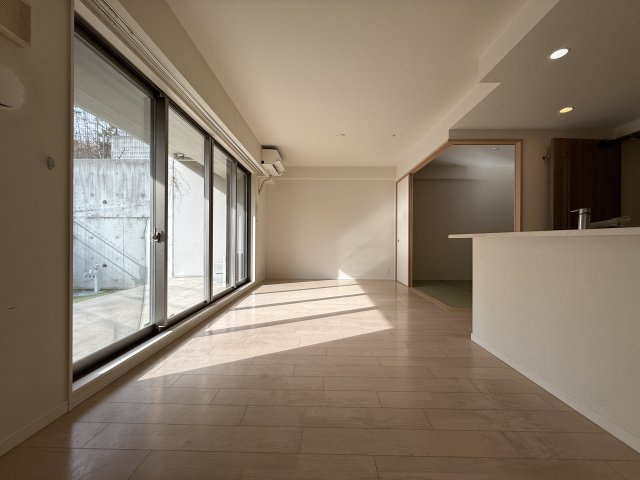 ウェリス豊中桃山台の居間・リビング