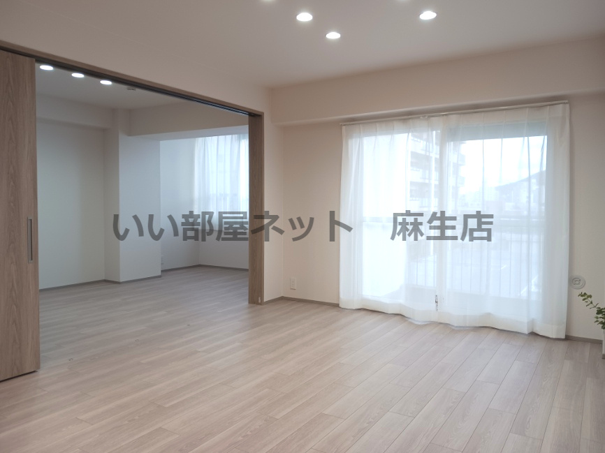 【居間・リビング】