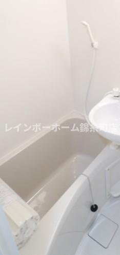 リブ六町の浴室