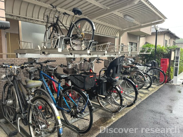 グリーンコーポ多摩ニュータウン南大沢の駐輪場|【駐輪場】