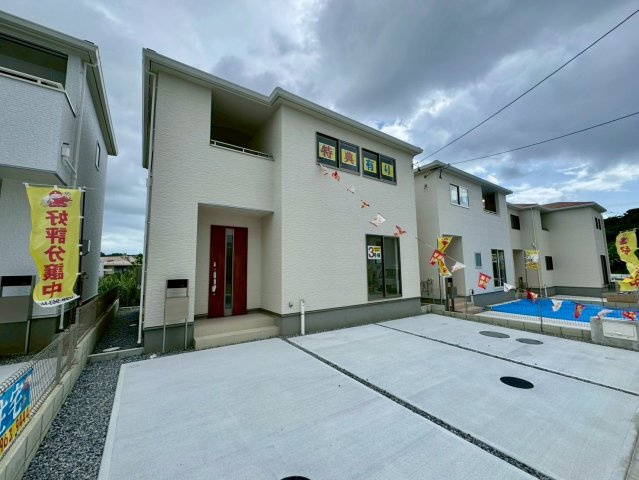 リーブルガーデン八重瀬町具志頭・３号棟のその他|並列駐車３台可能スペース付き！※車種要確認※お気軽にお問い合わせください♪