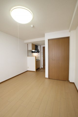 【洋室】 | シャン・ド・フルール