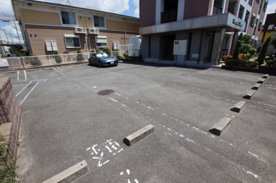 【駐車場】 | シャン・ド・フルール