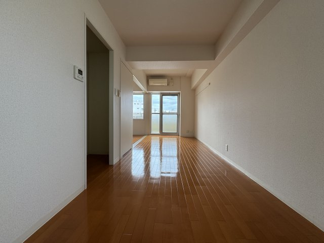 メゾンノーブルの居間・リビング