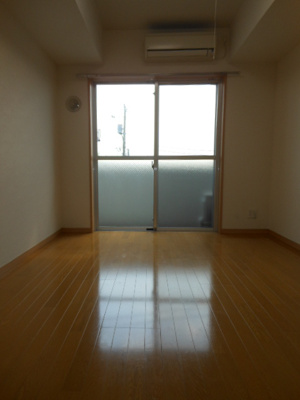 【居間・リビング】 | ジュエル雪谷大塚 | 別部屋参考写真