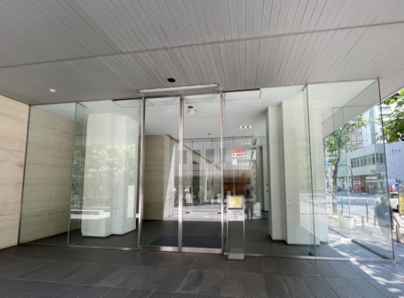 アーバンネット本町ビルの外観