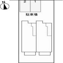 アジュールの駐車場