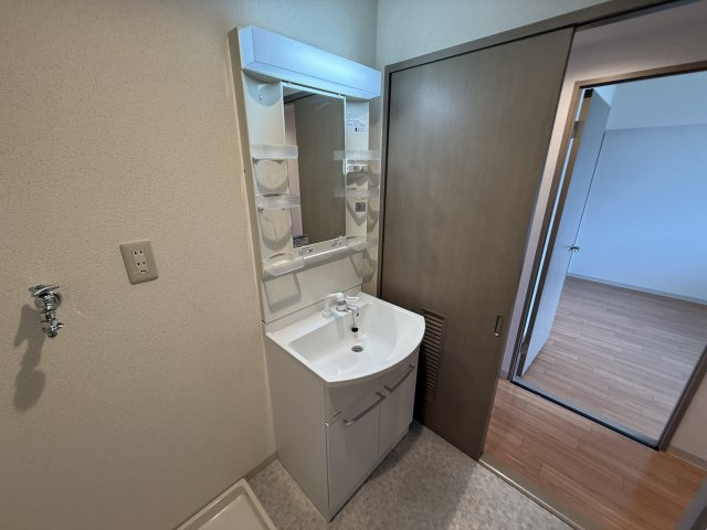 山ノ上エミネンスの独立洗面台