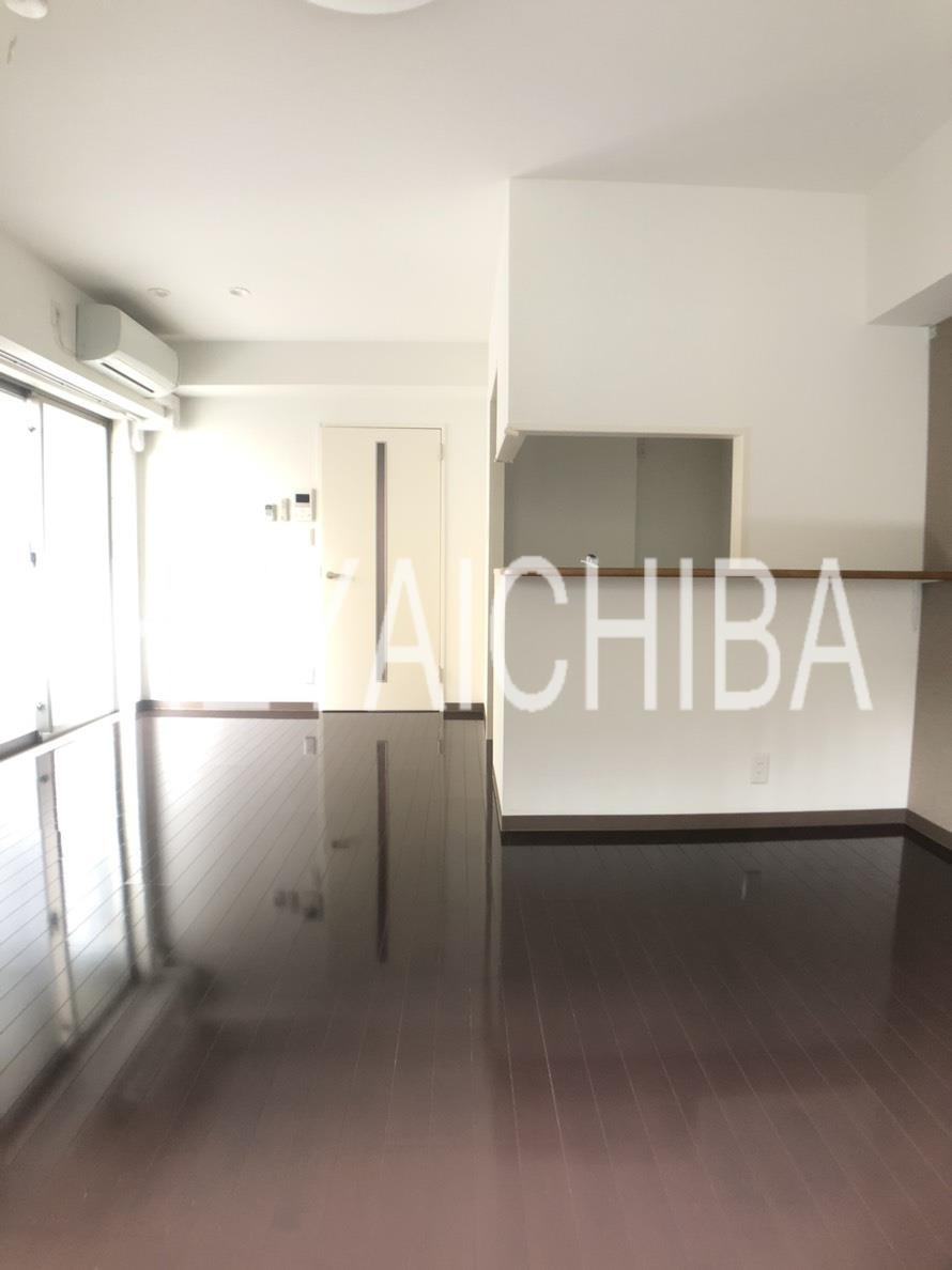 アーバネージュ墨田3丁目の居間・リビング