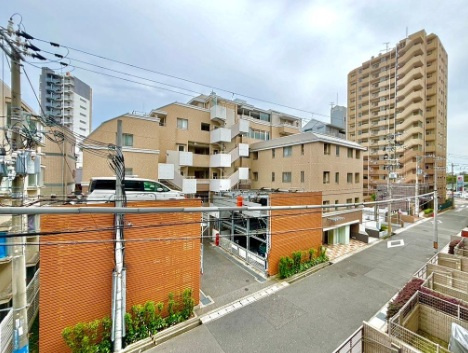 レ・ジェイド須磨海浜公園の駐車場